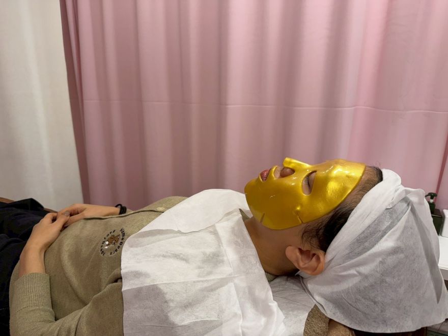 onda pro超微波療程結束後臉部會有一點點微紅，但稍微敷臉休息一下很快就退紅了，也完全不影響後續上妝或外出。也不影響後續上妝或外出