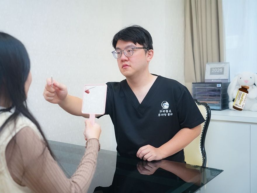 淨妍醫美診所廖研智醫師表示，年前療程選擇往往以「視覺氣色」為優先，很多人把這種『澎潤感』視為『有福氣』的象徵，更有自信地走進新的一年。