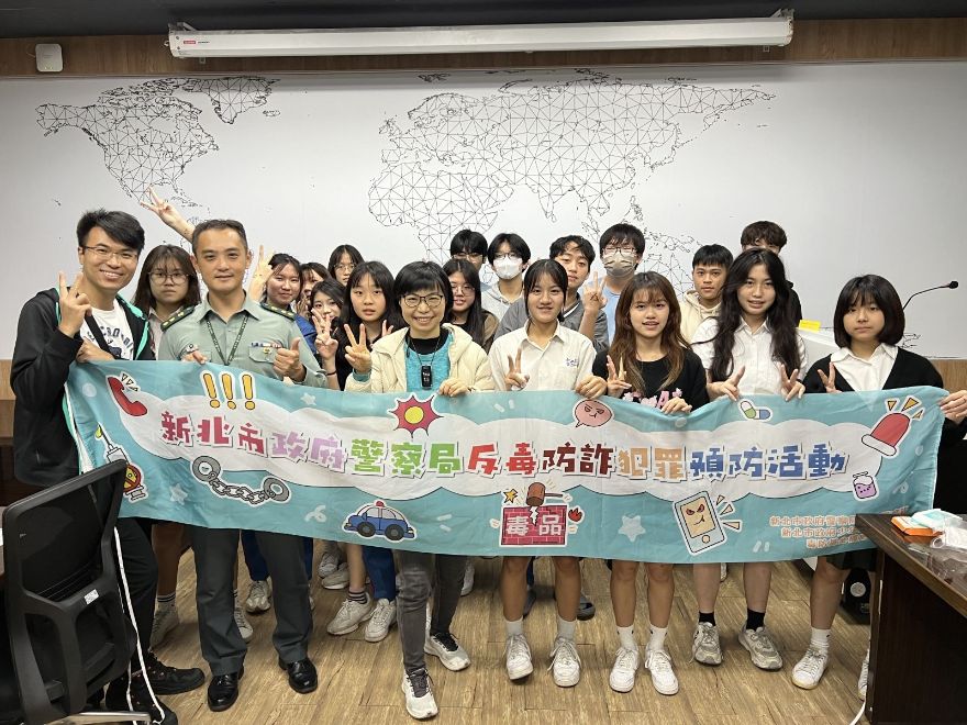 淨妍與少年警察隊一同公益 高中生發揮創意拒絕衝動刺青
