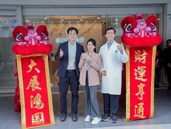 淨妍高雄裕誠診所全新亮相　 揭幕舞獅迎新里程碑